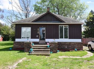 418 E Elm St, Gillespie, IL 62033