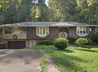153 Rydle Rd, Mount Pleasant, PA 15666