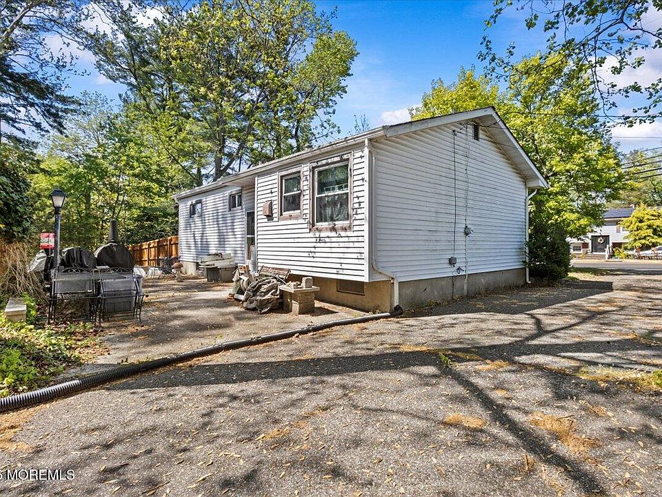 1st image of 20 N New Prospect Road