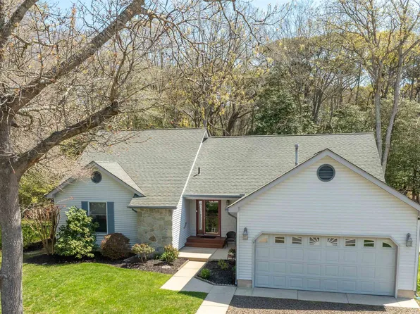 15 Cranefly Cir, Cape May, NJ 08204