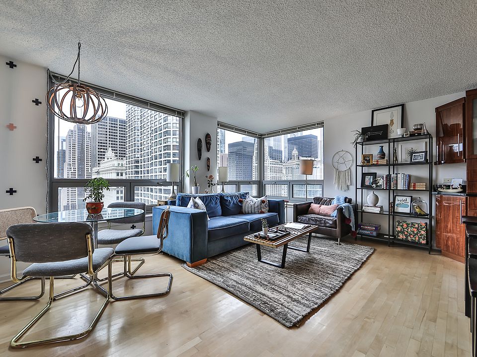 1st image of 440 N Wabash Ave APT 2411