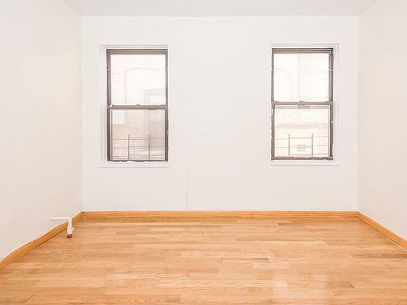 3rd image of 3812 Astoria Blvd APT 2