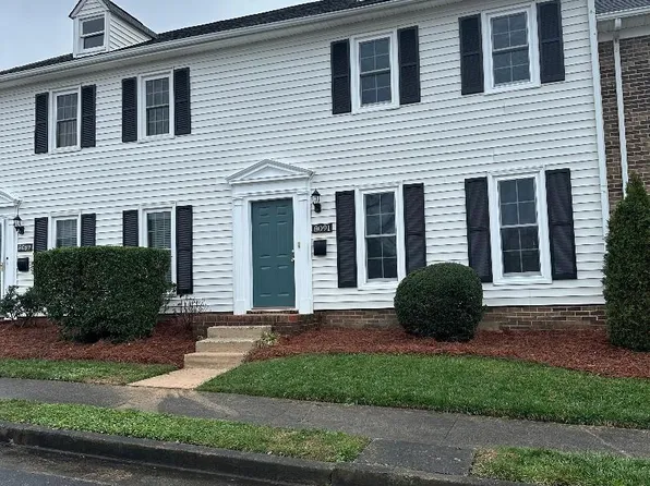 8091 Regent Park Ln, Charlotte, NC 28210