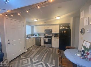 1345 Vermont St APT 4, Lawrence, KS 66044