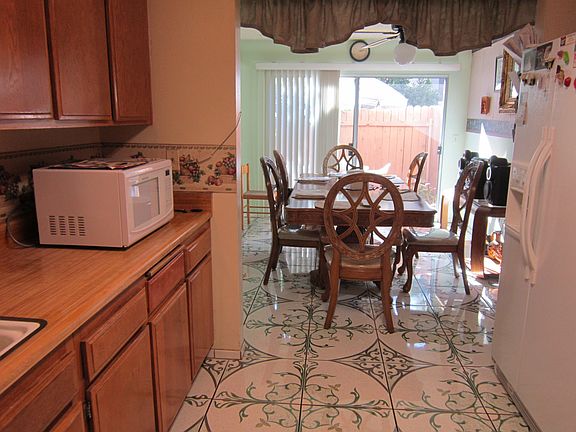 4th image of 9800 Vesper Ave Unit 169