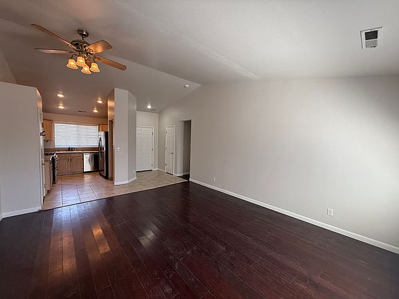 4th image of 4595 China Rose Cir