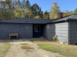 621 Irving Dr, Myrtle Creek, OR 97457