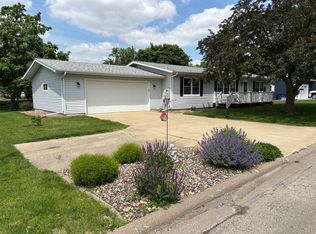 1207 12th Ave, Orion, IL 61273