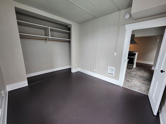5th image of 1017 N Garden St #B
