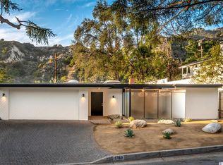 5323 Palm Dr, La Canada Flintridge, CA 91011