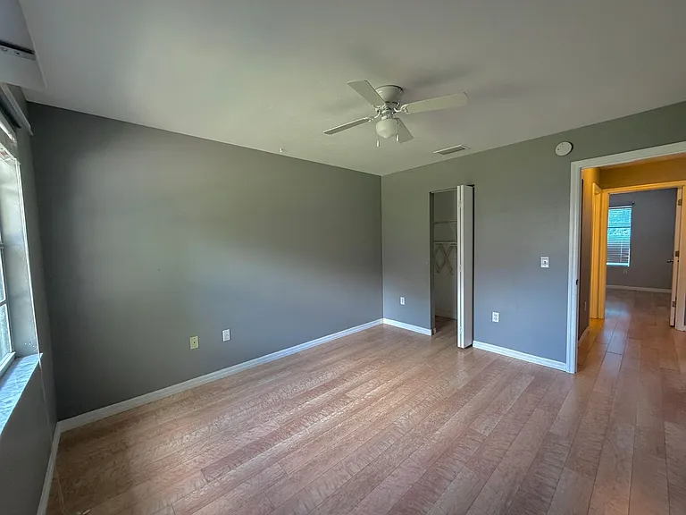 3946 NW 59th Ave — Photo 12