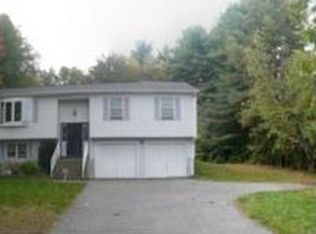 93 Church St, Ludlow, MA 01056