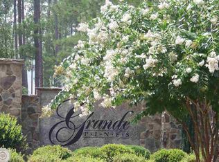 152 Grande Pines Ct E, Jackson Springs, NC 27281