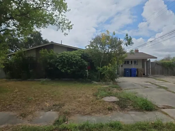 5801 Shamrock Dr, Corpus Christi, TX 78412