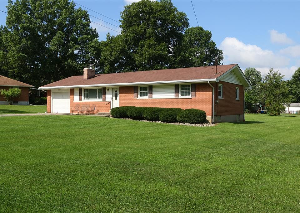 1st image of 205 Lakeview Dr
