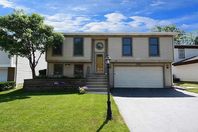 1st image of 795 Woodside Dr