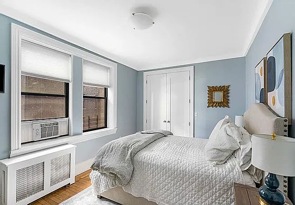 5th image of 119 W 71st St APT 5D
