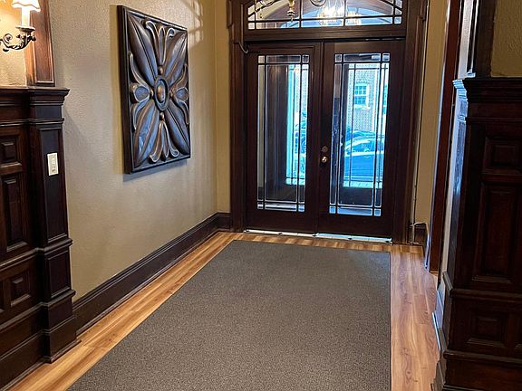 3rd image of 869 Delaware Ave APT 6