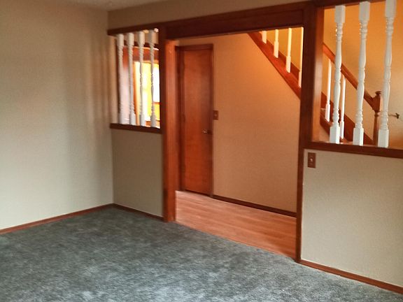 3rd image of 25916 Streater Dr