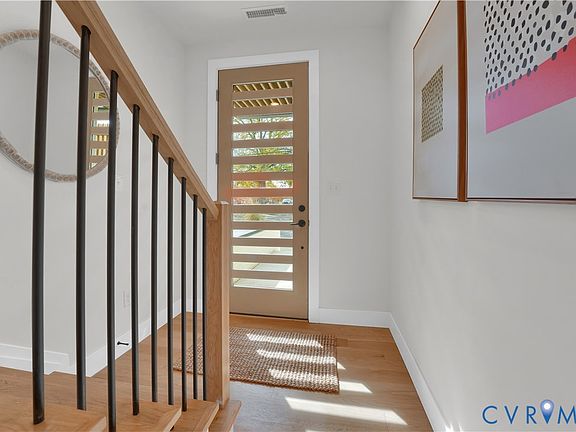4th image of 4506 1/2 Grove Ave
