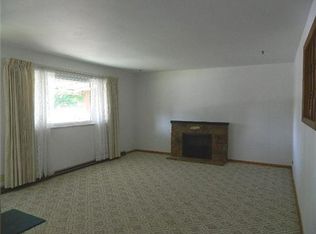 406 E Lyndhurst St, Sidney, OH 45365