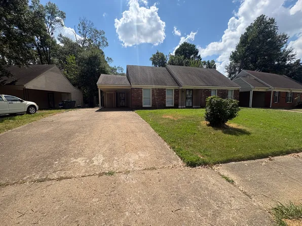 4945 Fernbrook Dr, Memphis, TN 38118