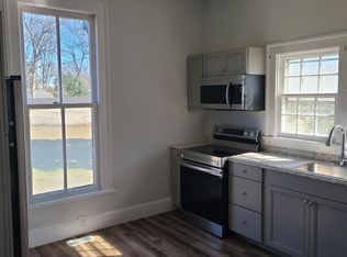 437 W Front St #A, Statesville, NC 28677