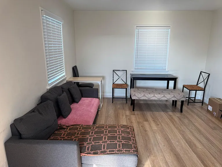 2441 S Baldwin Ave — Photo 3