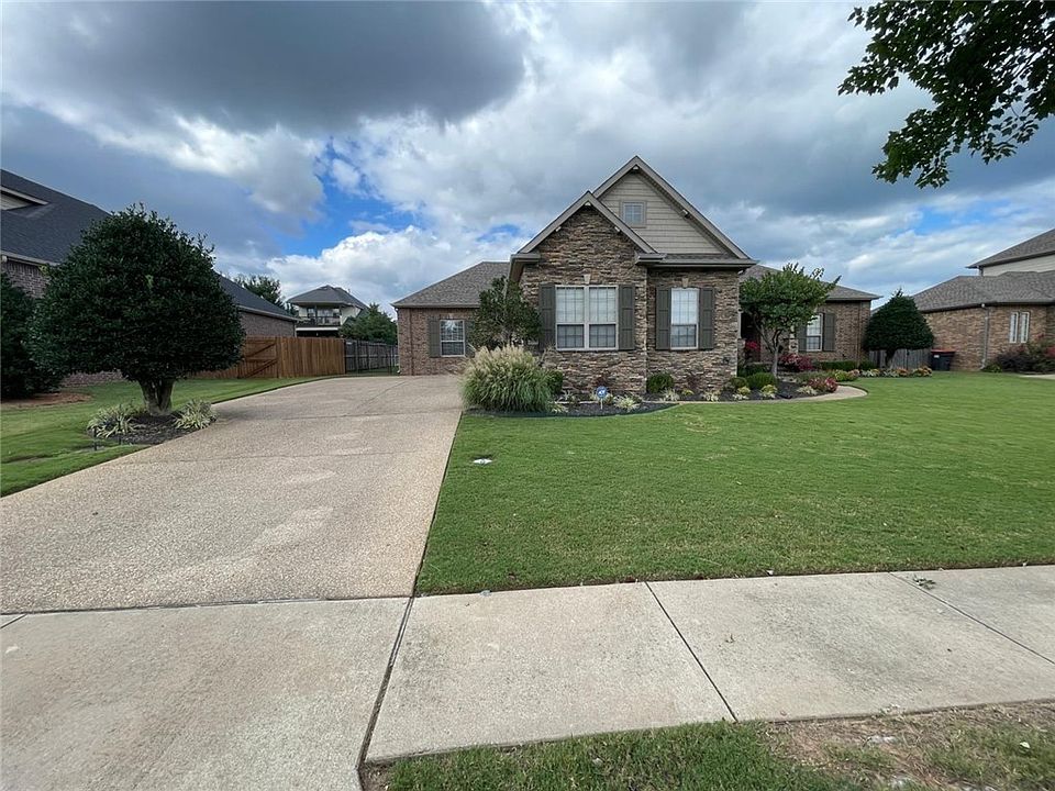 1st image of 5626 Saint Candridge Dr