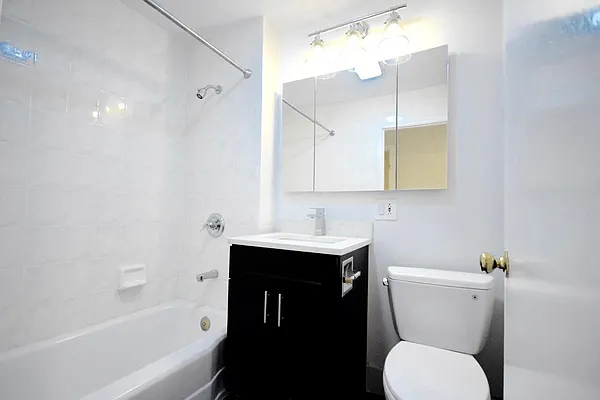 Rented by KYLM, LLC | media 31