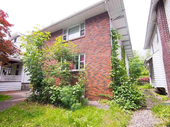 2nd image of 457 Ontario St