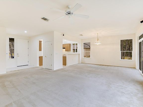 3rd image of 106 Ranch House Cv