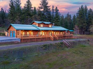163 Goldenpine, Goldendale, WA 98620