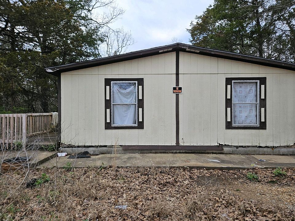 2nd image of 130 Shiner Street