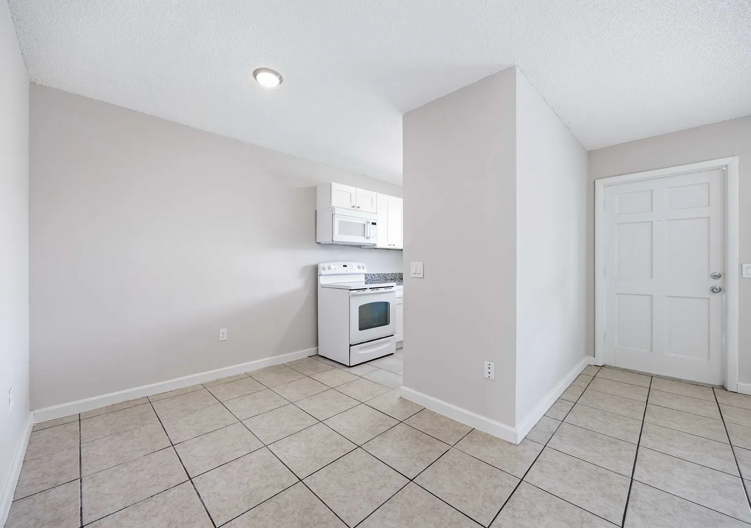 1300 Melody Lane — Photo 3