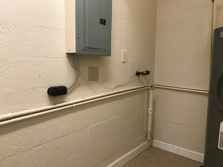 2930 Atlanta Ave — Photo 10