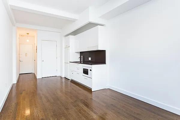 Rented by Bridgeline Property Management, LLC | media 23