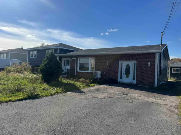2 Cherry St, Sydney Mines, NS B1V 3C2
