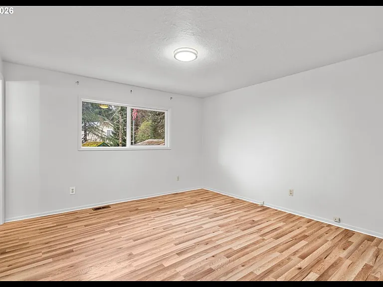 5803 SW 56th Ave — Photo 5