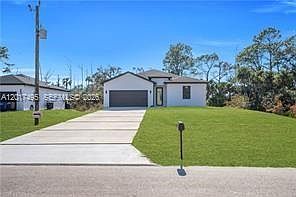 1st image of 621 Greenbriar Blvd