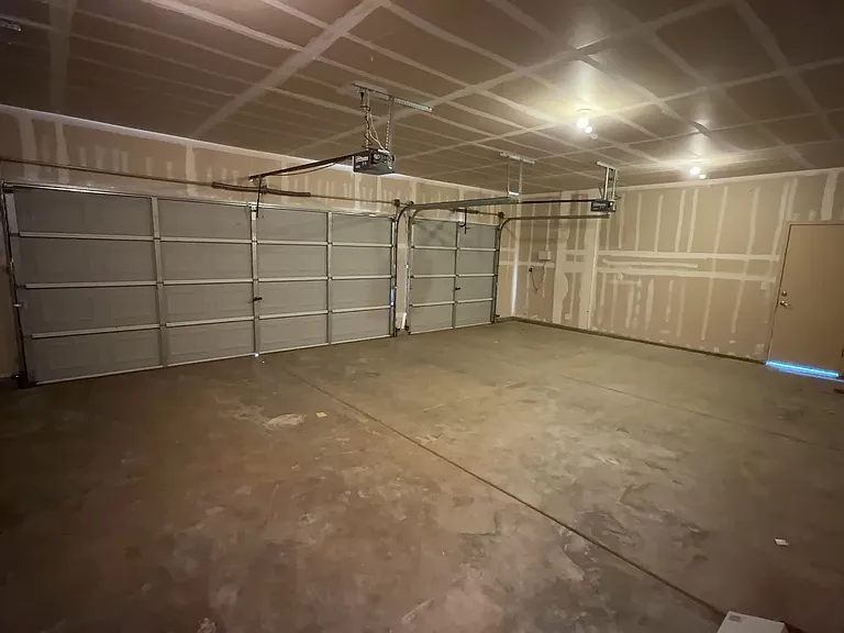 2390 River Rock Dr — Photo 27