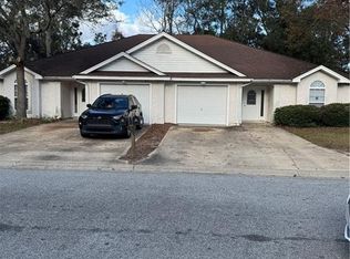 208-210 Windridge Dr, Brunswick, GA 31520