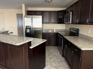 13 Back River Rd APT 110, Dover, NH 03820