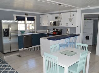2303 Murray St, Edisto Island, SC 29438
