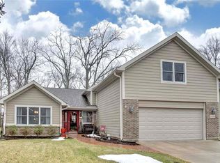 6454 Hollowview Trl, Dayton, OH 45459