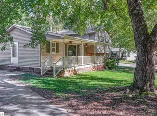 201 Aspenwood Dr, Simpsonville, SC 29680