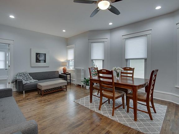 There are windows all along the long southern side of the apartment so there it is filled with light.