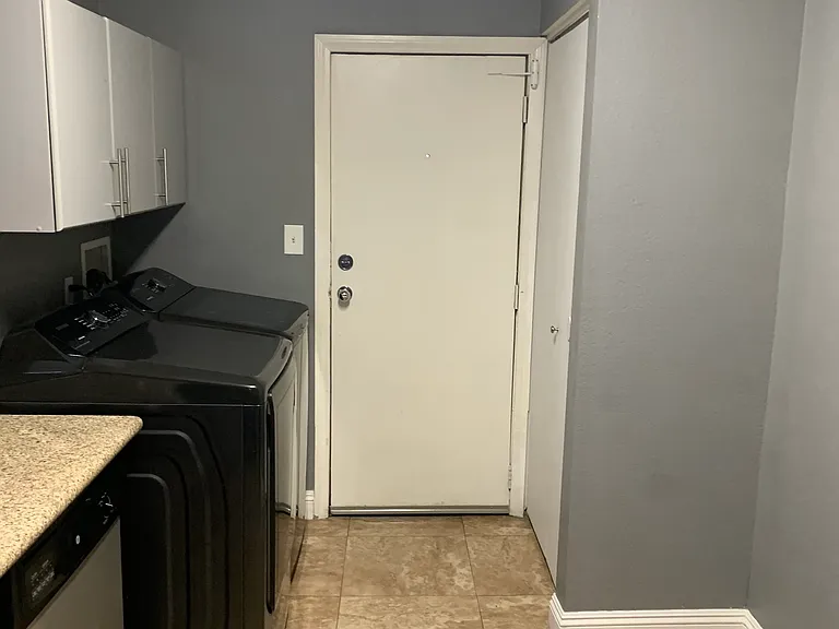 1723 Linden Ave — Photo 32