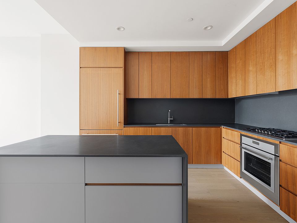 1st image of 575 4th Ave APT 10B