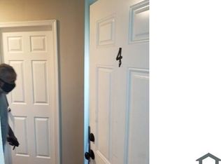 1226 18th Pl NE APT 4, Washington, DC 20002